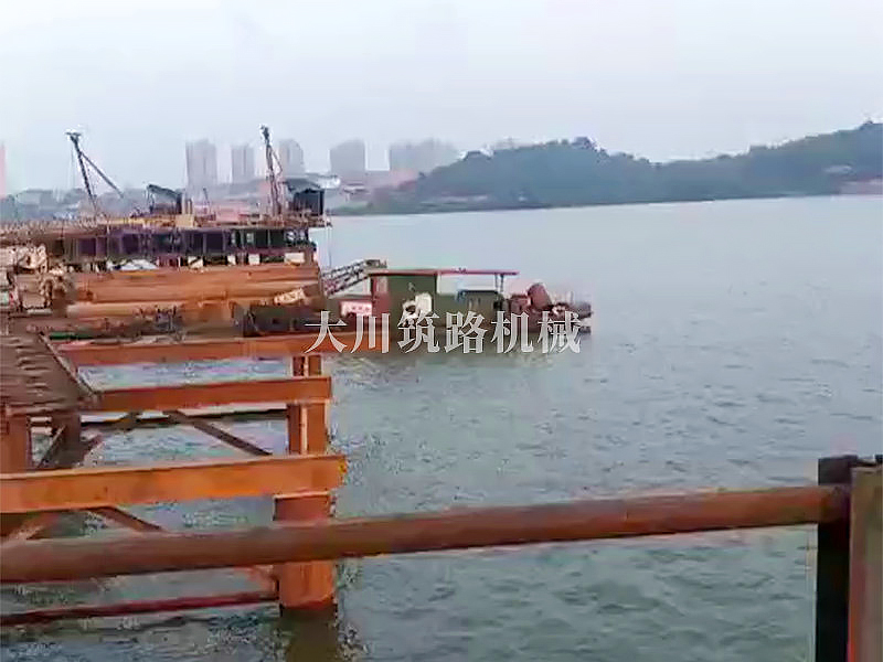 岳陽(yáng)路橋施工棧橋及平臺(tái) 岳陽(yáng)路橋施工棧橋及平臺(tái)